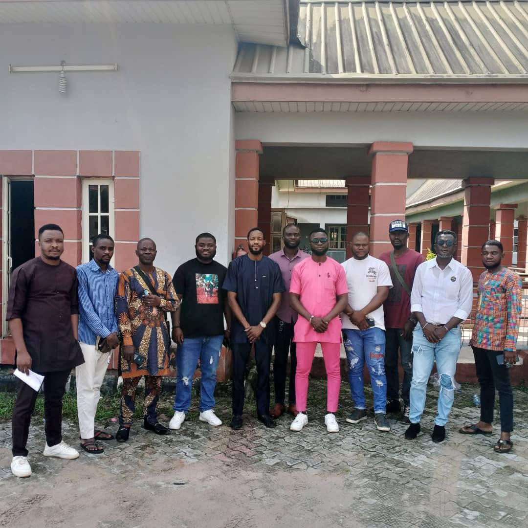 WhatsApp Image 2025-10-07 at 18.41.13 (2)